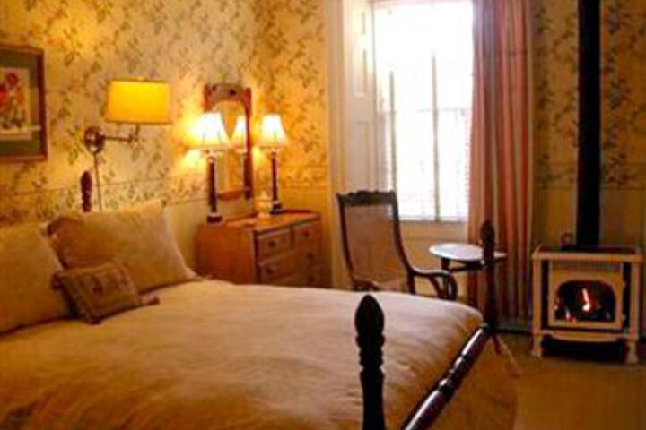 Halcyon Farm Bed & Breakfast