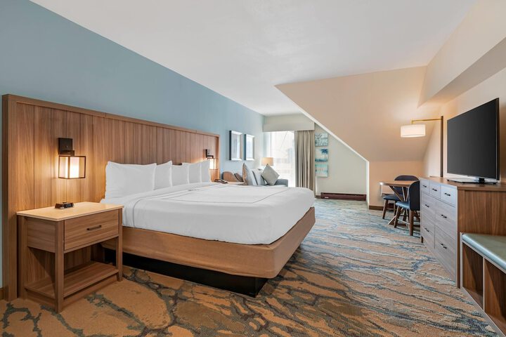 Heidel House Hotel and Conference Center an Ascend Collection Hotel
