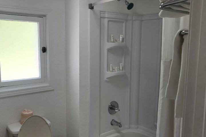 Room 17 of 54