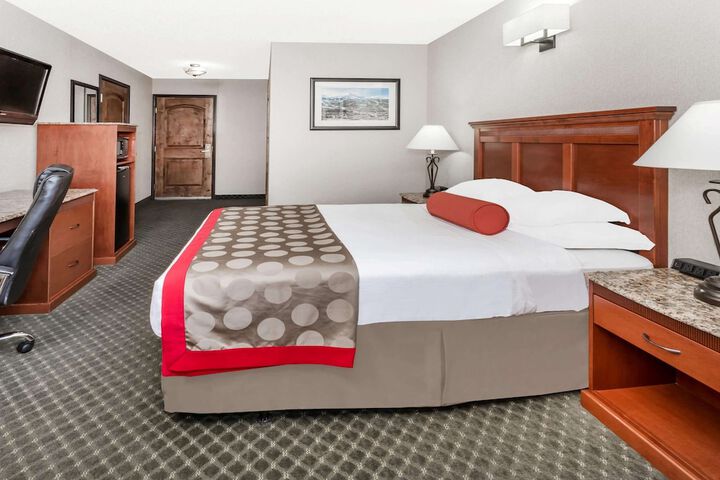 Room 19 of 29