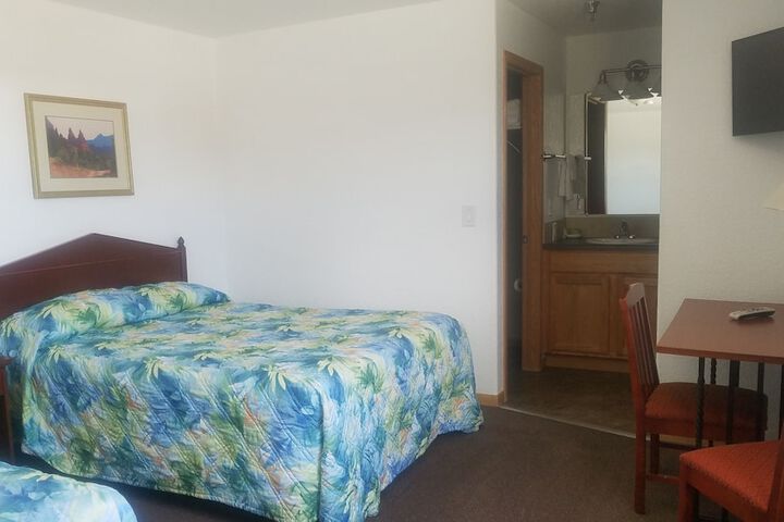 Room 15 of 18