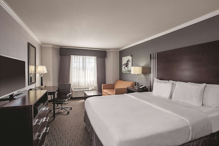 Room 20 of 28
