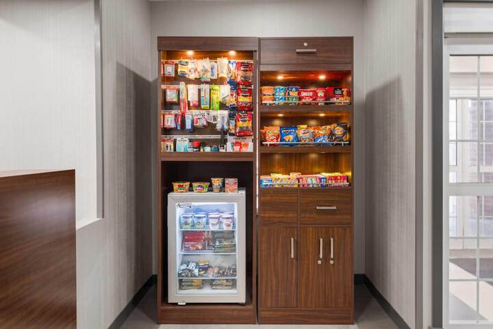 Wingate Suites by Wyndham Mansfield
