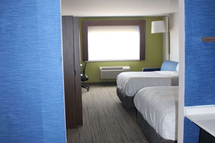 Room 28 of 58