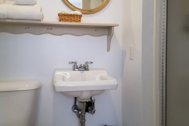 Room 22 of 45