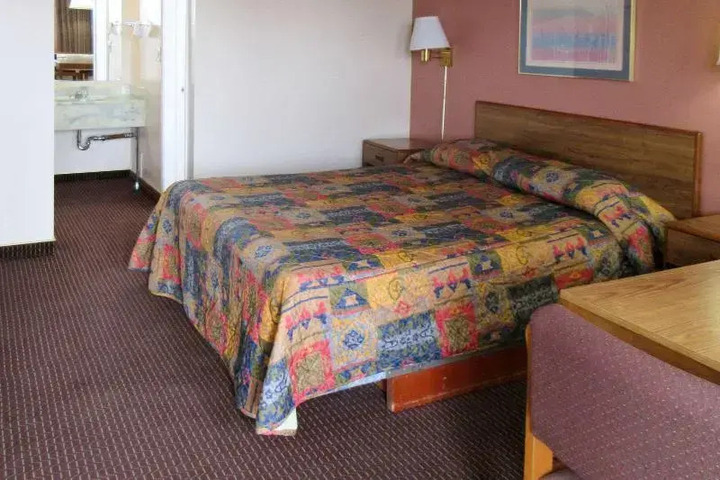 Rodeway Inn