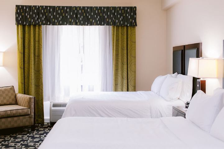 Room 21 of 70