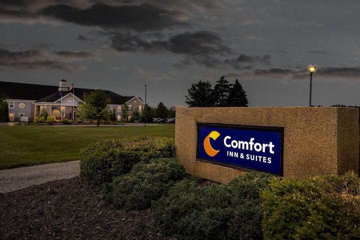 Comfort Inn & Suites and Conference Center