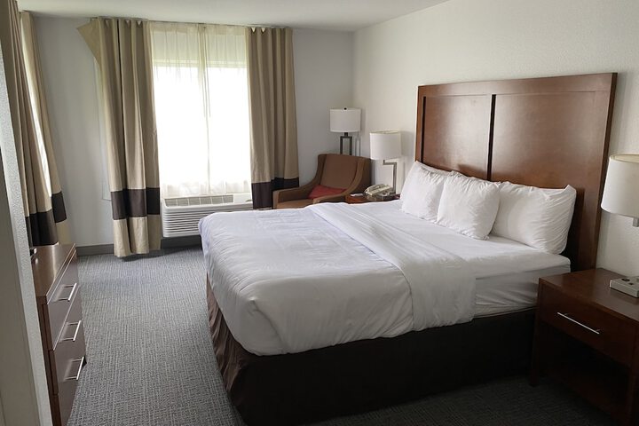 Room 41 of 59