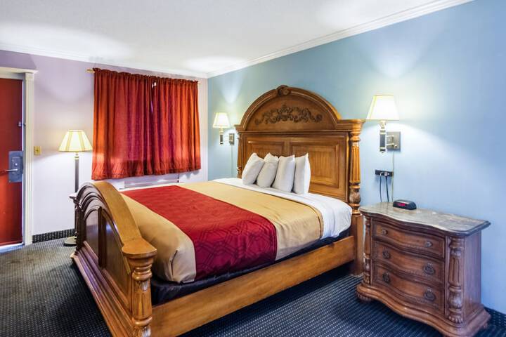 Room 12 of 49