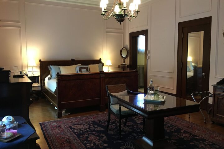 Room 7 of 23