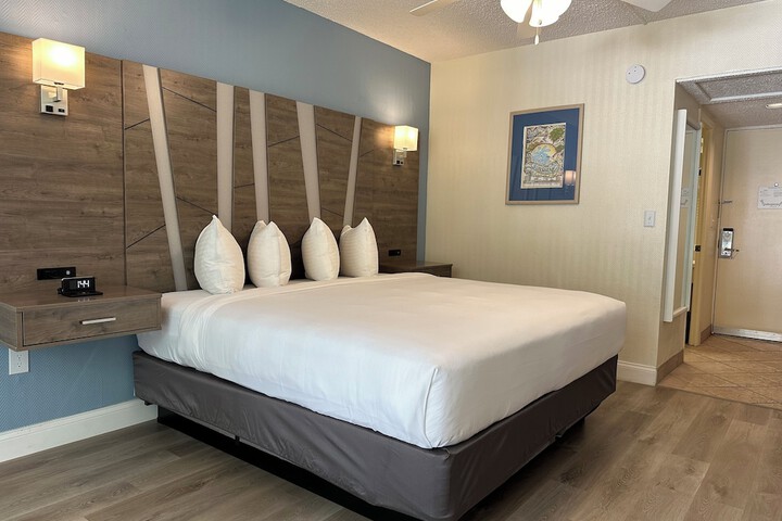 Room 20 of 63