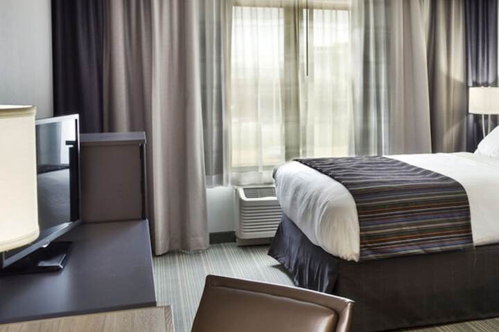 Country Inn & Suites by Radisson Springfield Southeast