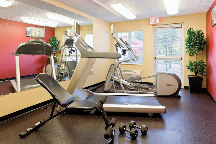 Candlewood Suites Bedford Fort Worth by IHG