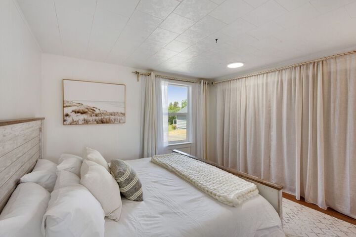 Breakwater Resort
