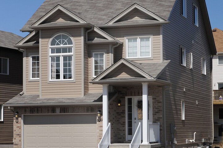 Boardwalk Homes - Executive Guest Rooms & Townhomes