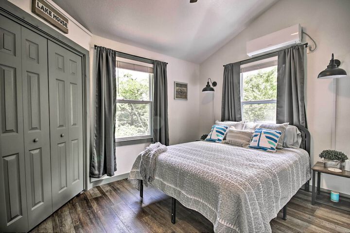Grand Lake Cottage w / Hot Tub in Eucha