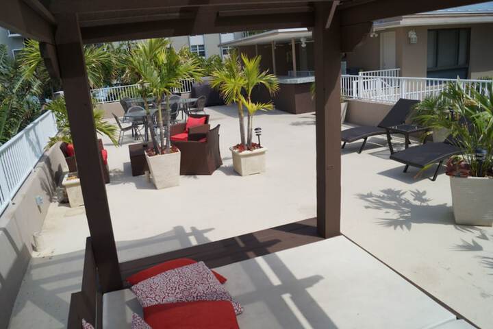 Hotel 4 of 141