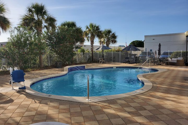 Pool 8 of 36