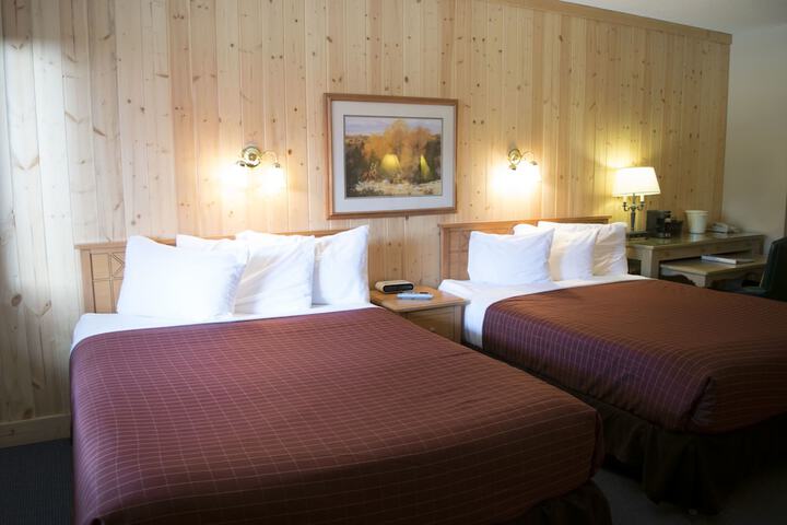 Room 82 of 191