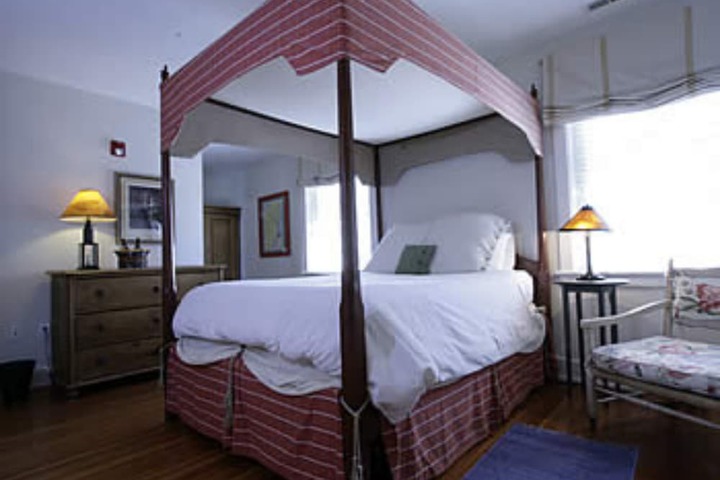 Room 36 of 79