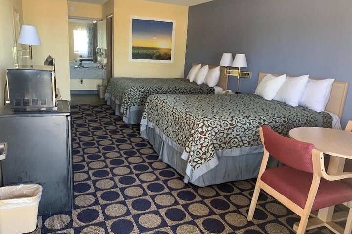 Room 19 of 27