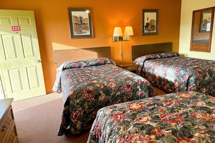 Room 20 of 23