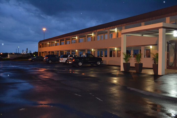 Hotel 2 of 44