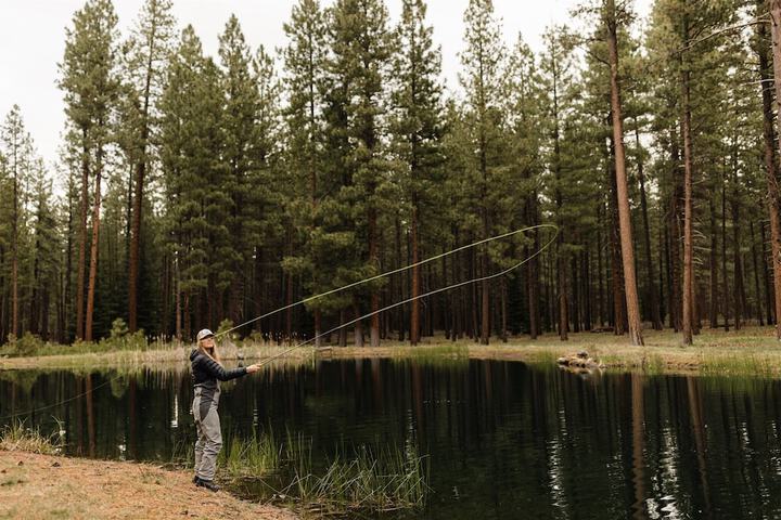 Lake Creek Lodge