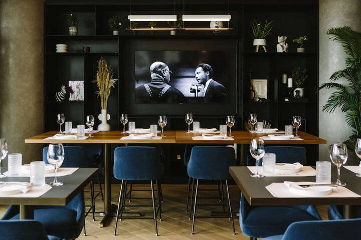 Dining 67 of 116