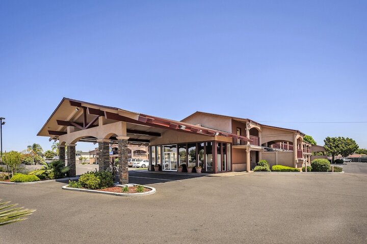 Hotel 3 of 21