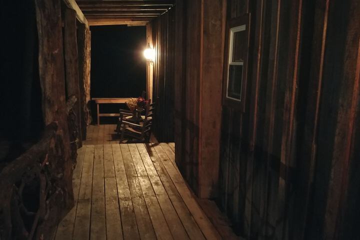 Arrowmont Stables & Cabins