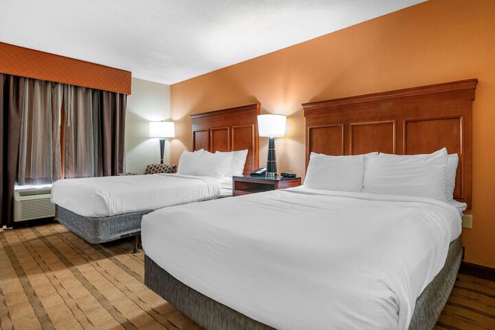 Room 15 of 25