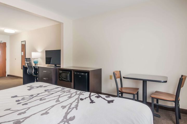 Sleep Inn & Suites Ronks - Lancaster Area