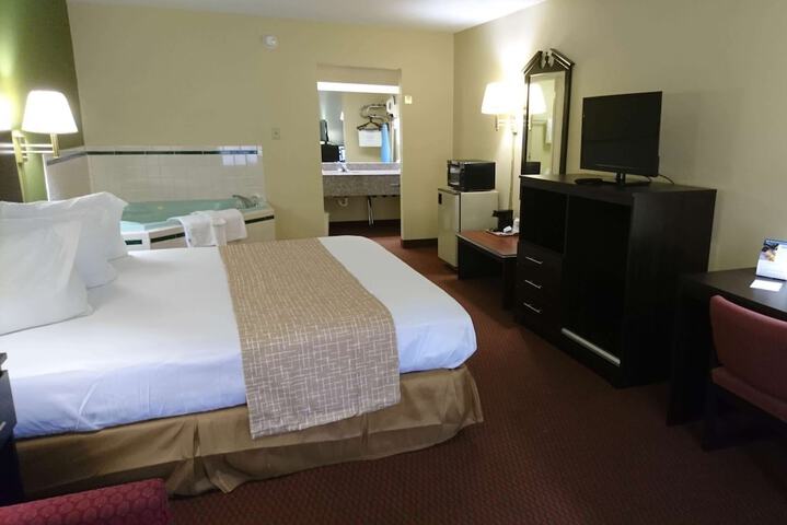 Room 15 of 34