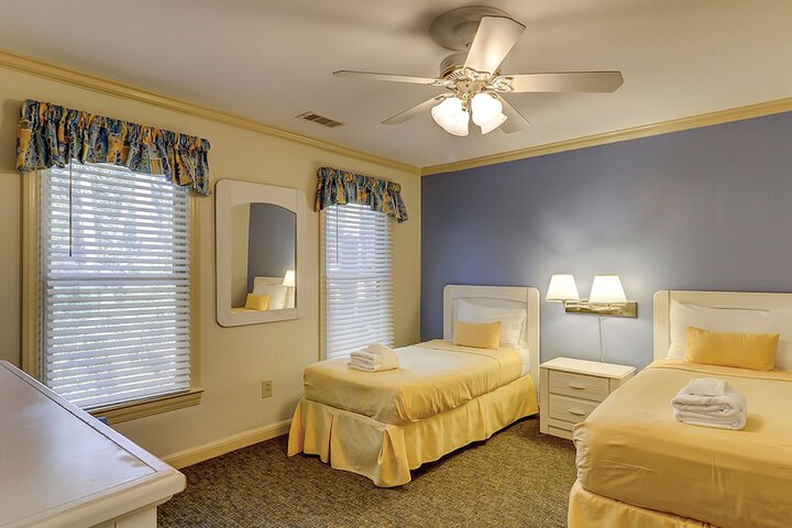 Room 70 of 121