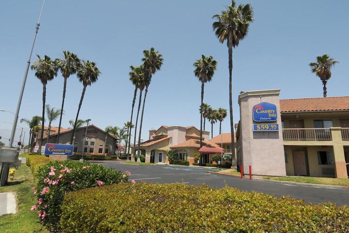 Hotel 2 of 60