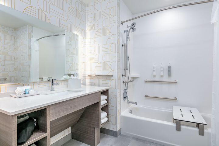 Home2 Suites by Hilton Huntsville Tx