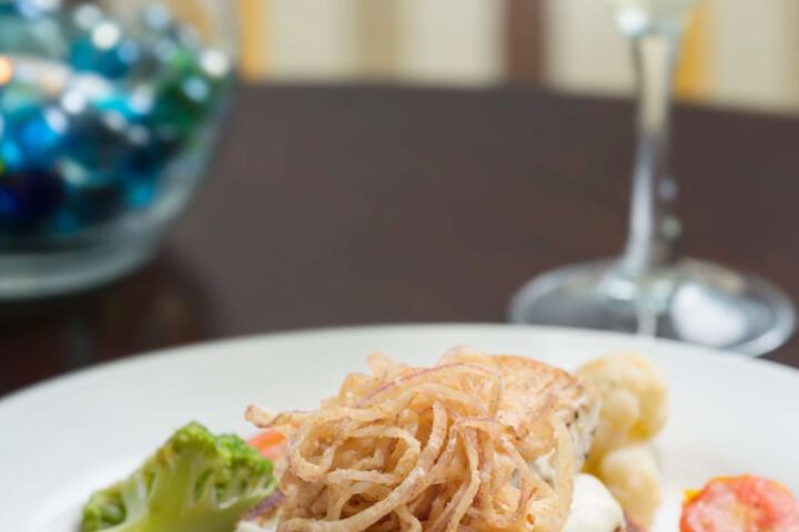 Dining 83 of 117