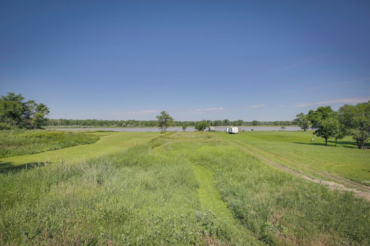 Glendive Getaway w / Yellowstone River Access!