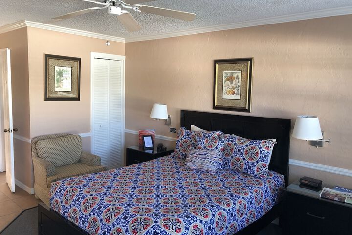 Room 39 of 61
