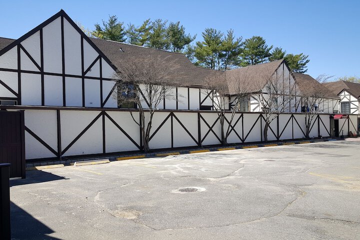 Hotel 8 of 41