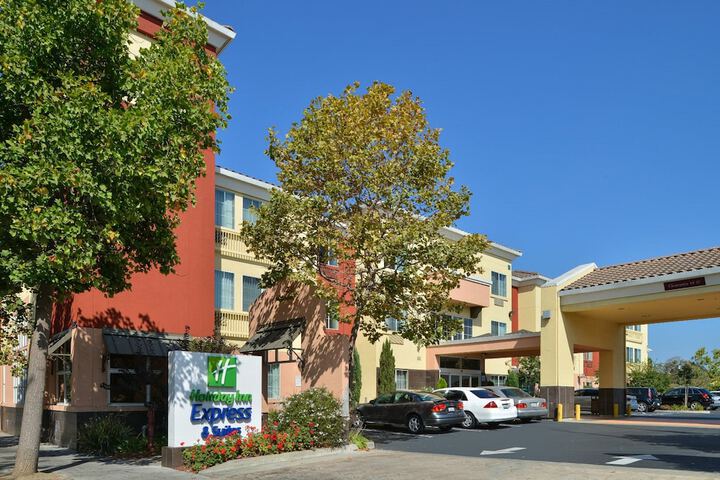 Hotel 12 of 150