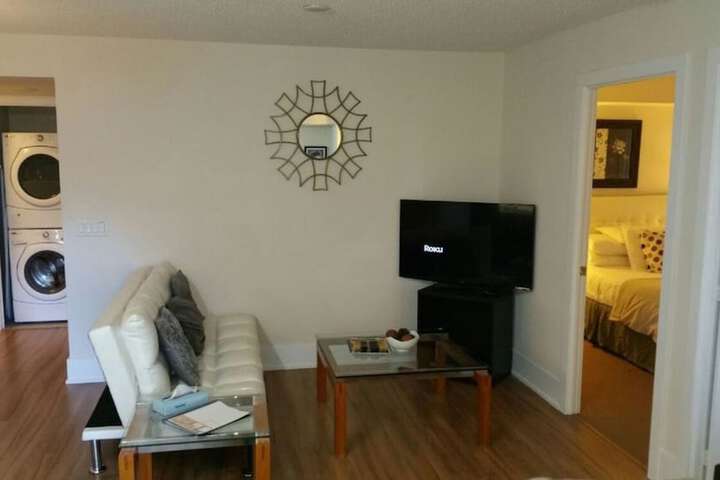 Room 7 of 24