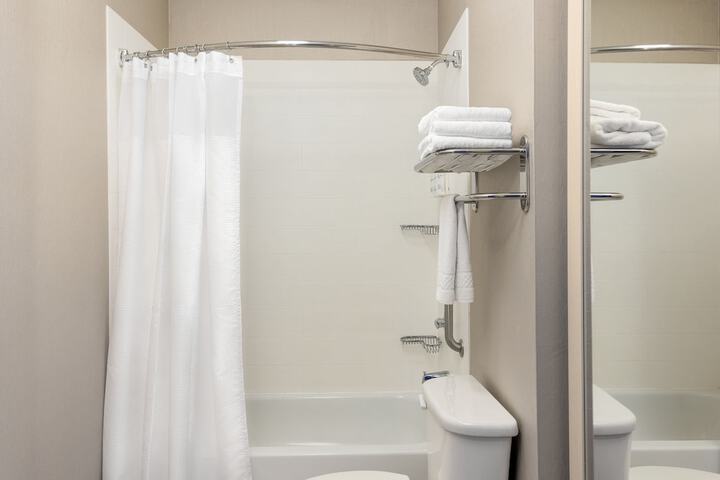 Room 14 of 27