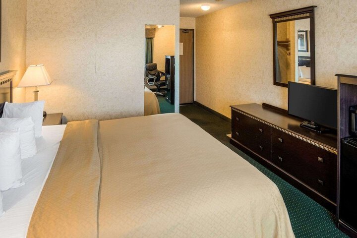 Room 22 of 29