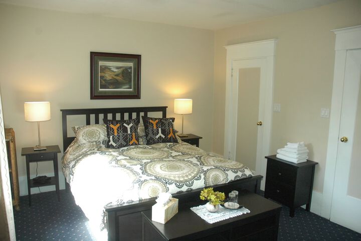 Room 48 of 73
