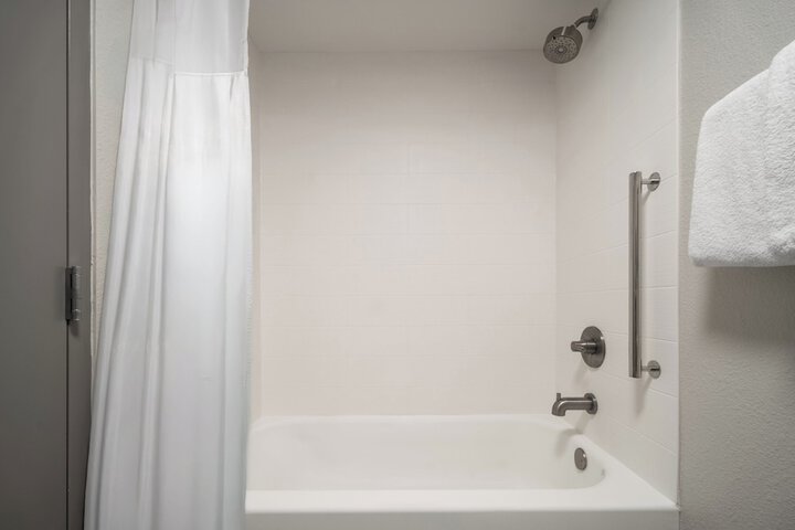 Holiday Inn Express Tifton by IHG