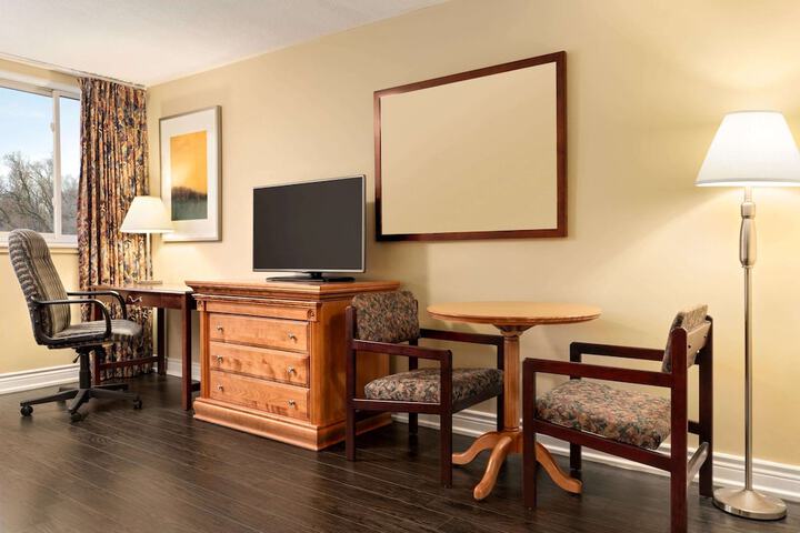Room 22 of 29