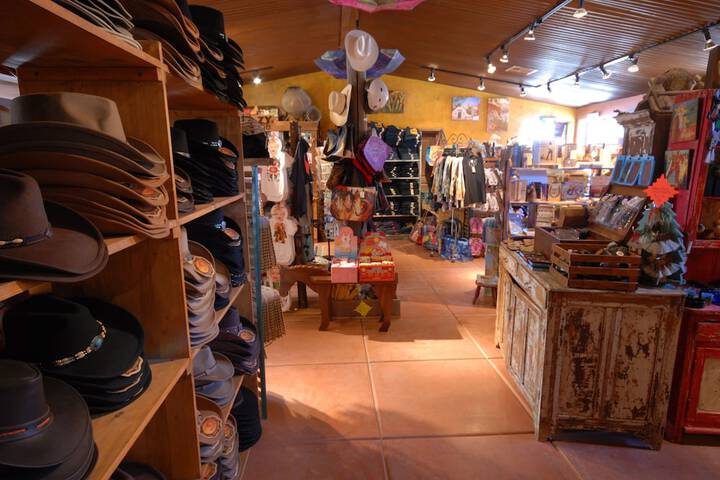 Gift Shop 35 of 55